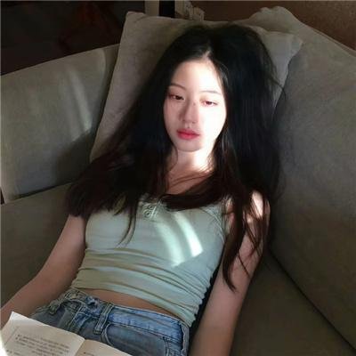向日葵女孩
